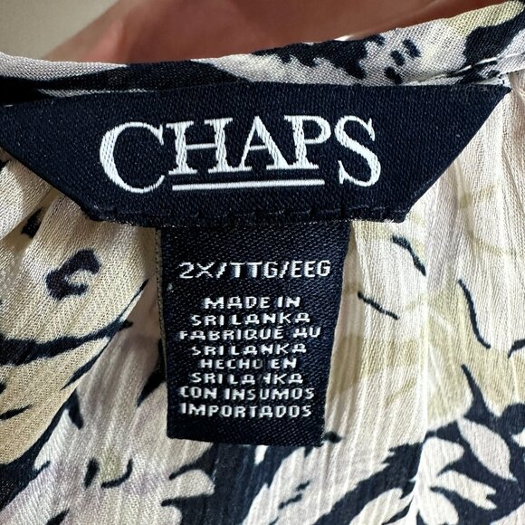 Women's Plus Size 2X Chaps Sheer Blouse Rounded Neck With A Keyhole Opening - Picture 6 of 8